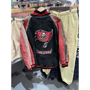 NWT Tampa Bay Buccaneers Suede Leather Heavyweight Varsity Jacket Size Medium